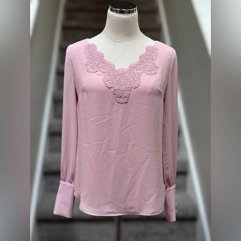 NEW WHBM Lace Trim Split Sleeve‎ Blouse Goddess Pink Women’s 0 Barbie Softcore